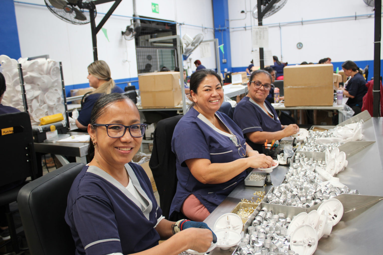 Imagen principal del artículo: EAGLE aumenta 34% en personal y consolida un 70% de participación femenina