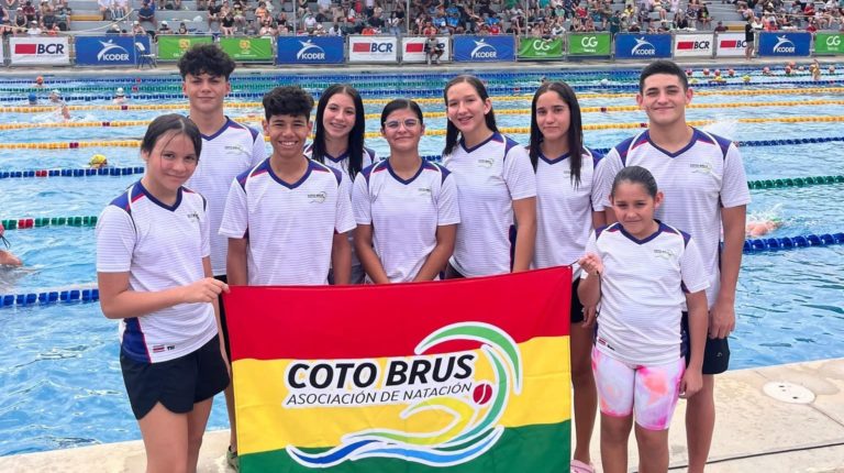 Coto Brus al borde de quedarse sin equipo de natación por falta de infraestructura deportiva