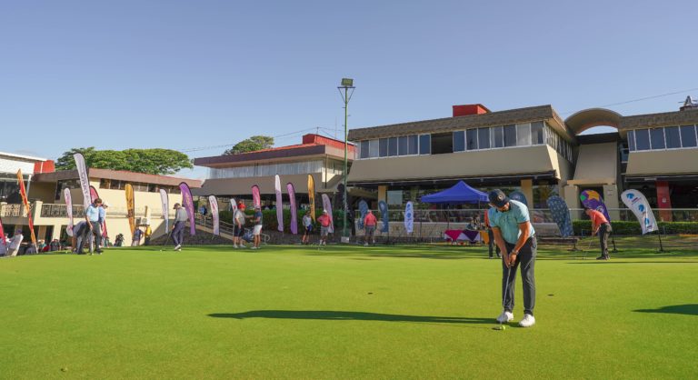 Torneo de golf busca recaudar $150.000 para equipar al Hospital Nacional de Niños