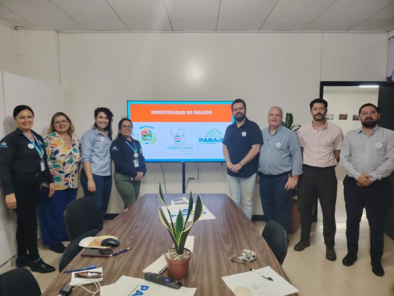 Abren programa gratuito de apoyo para cuidadores y personas en duelo