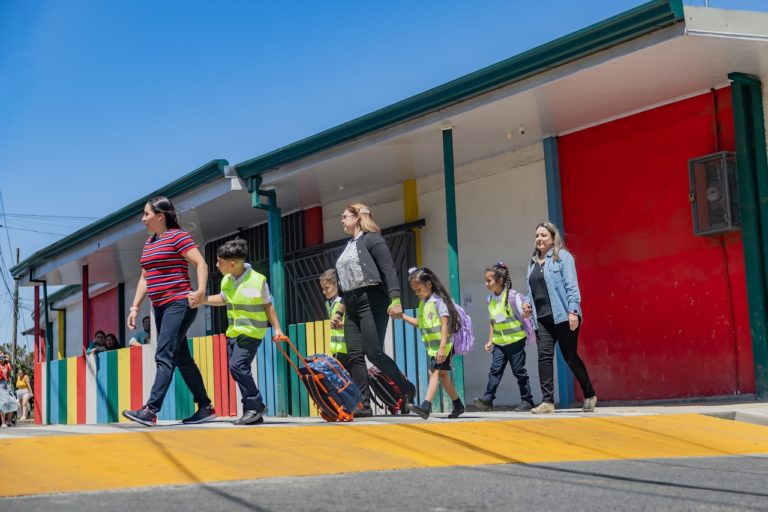 Grupo Purdy y Municipalidad de Goicoechea se unen para construir pasos peatonales en zonas de alto riesgo vial