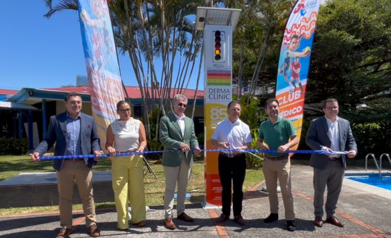 Instalan primer solmáforo como modelo replicable en el país para la prevención del cáncer de piel