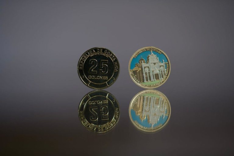 Nueva moneda coleccionable: ejemplar de 25 colones destaca a la Basílica de los Ángeles