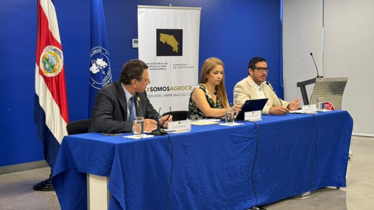 Gobierno implementa receta digital para el control de agroquímicos