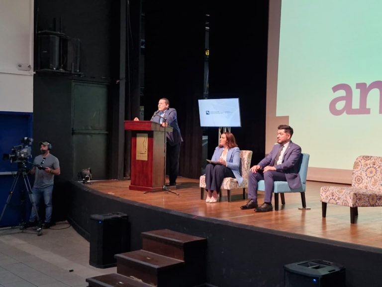 SINART, MEP, MCJ y BCR relanzan el programa educativo “Antorcha” en Canal 13