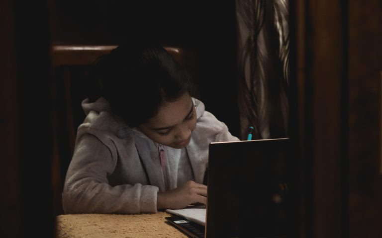 Las redes sociales: lo que padres y jóvenes deben saber para prevenir el grooming