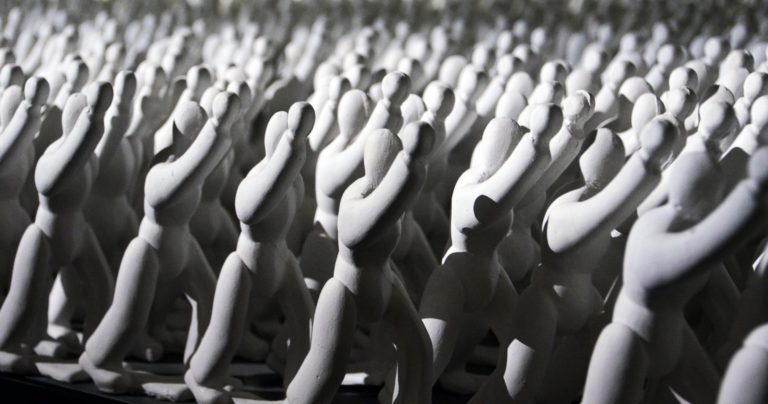 Vínculos bajo presión: un mapa de la desigualdad emocional