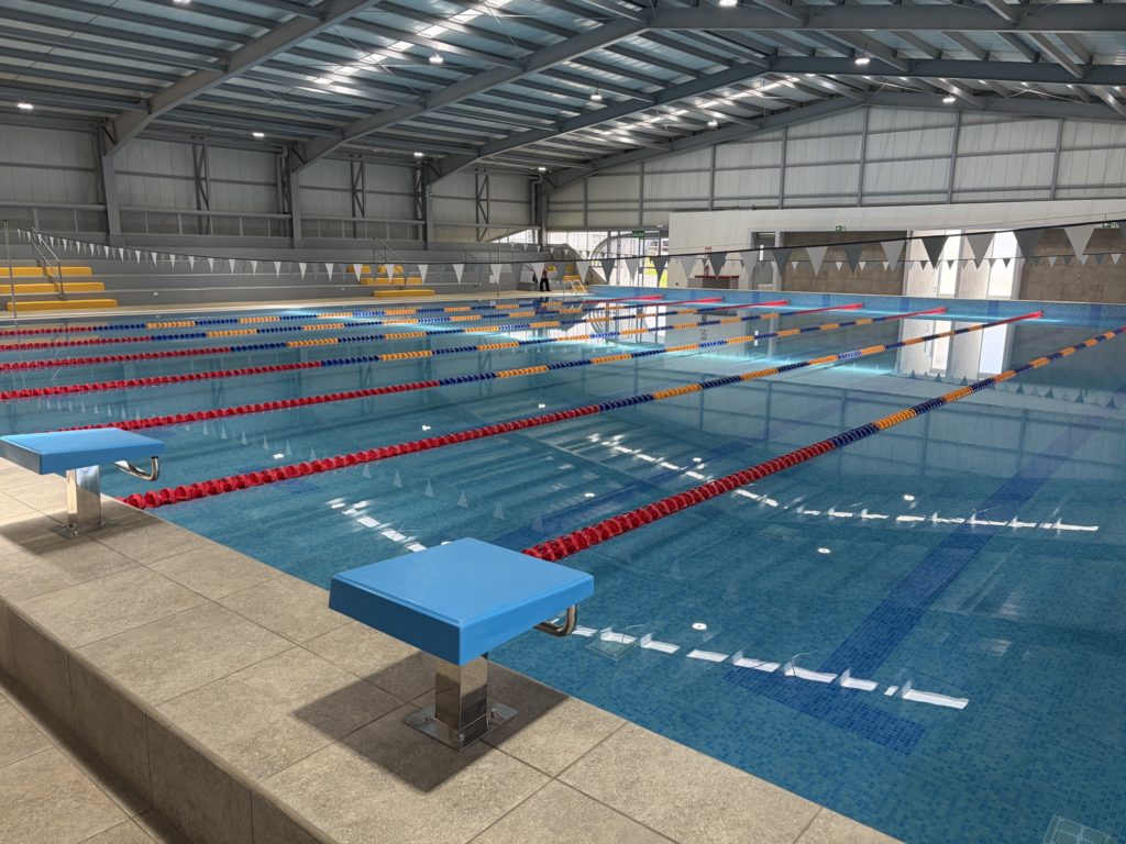 San Ramón inaugura piscina techada de 25 metros en el Polideportivo Rafael Rodríguez