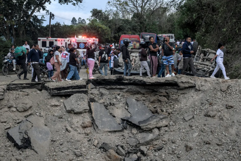 26 ataques con explosivos y drones en tres días elevan la alerta de seguridad en el suroeste de Colombia