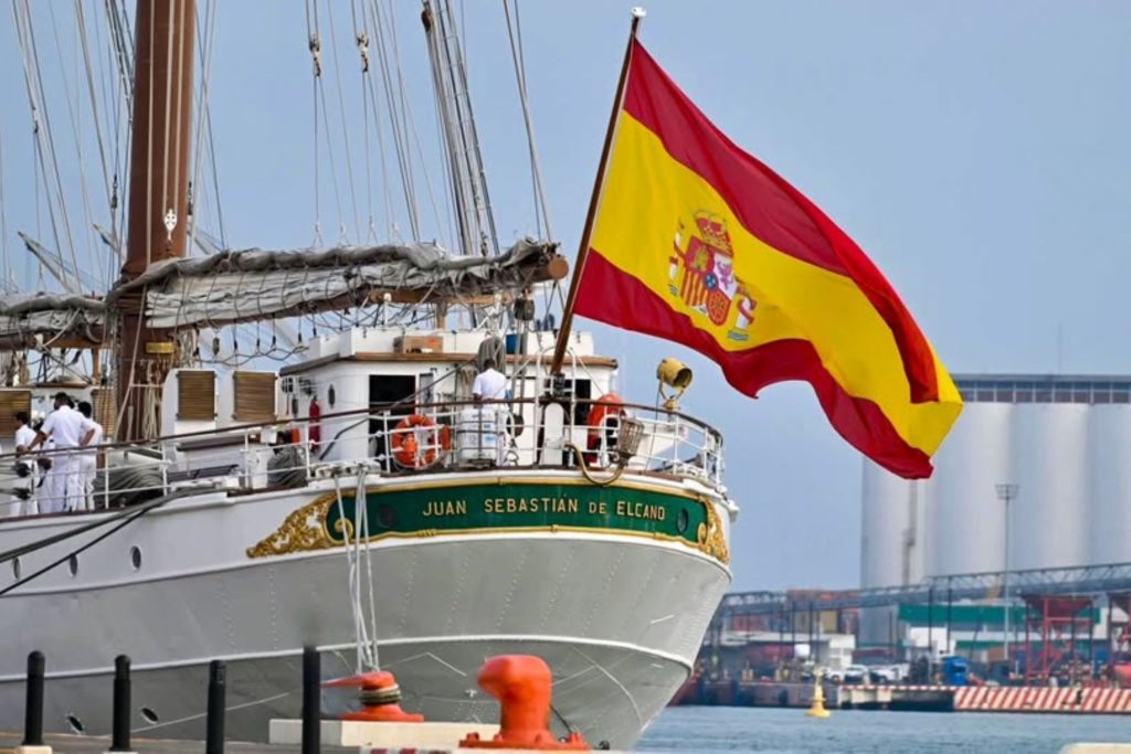 Buque-Escuela "Juan Sebastián de Elcano" estará en Puerto Limón del 17 al 22 de abril