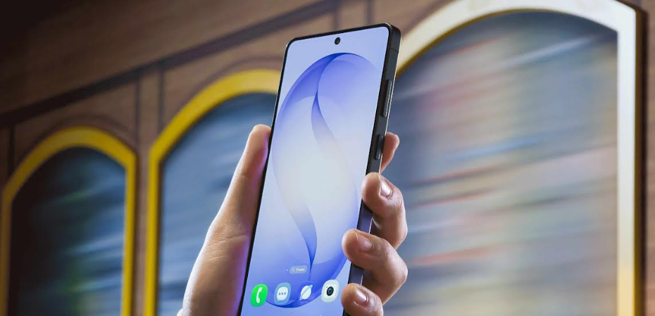 Imagen principal del artículo: Estudio de Samsung revela crecientes preocupaciones sobre la privacidad en el uso de smartphones en espacios públicos