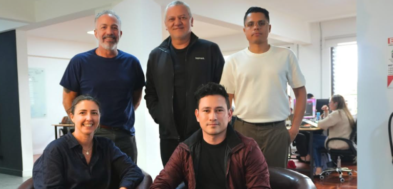 Loymark adquiere participación en Boombit y acelera su expansión en la región.