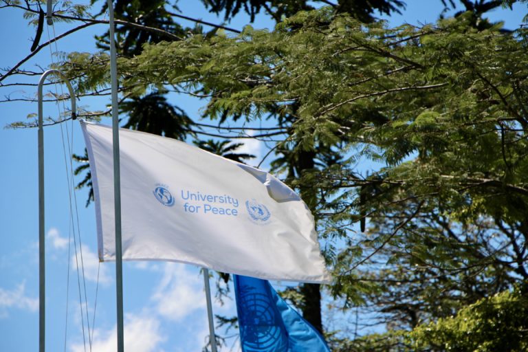 UPEACE abre convocatoria global de becas para programa de diplomados en 2026