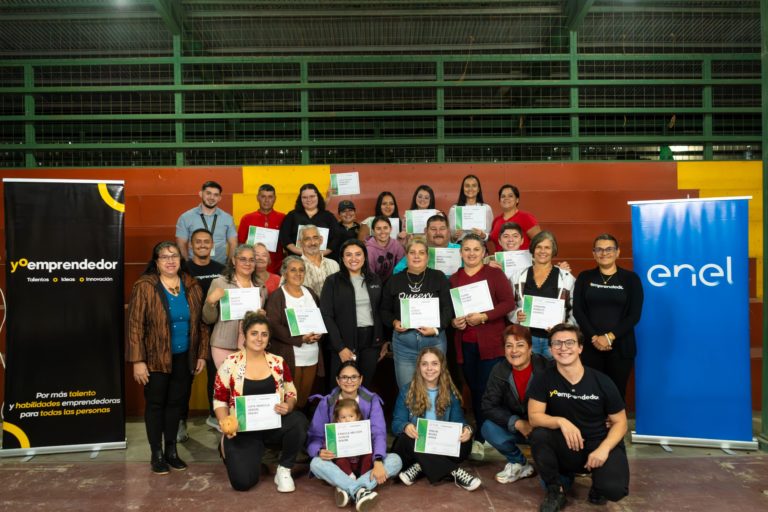 Enel y ONG impulsan programa para fortalecer emprendimientos en Atenas y Sarapiquí