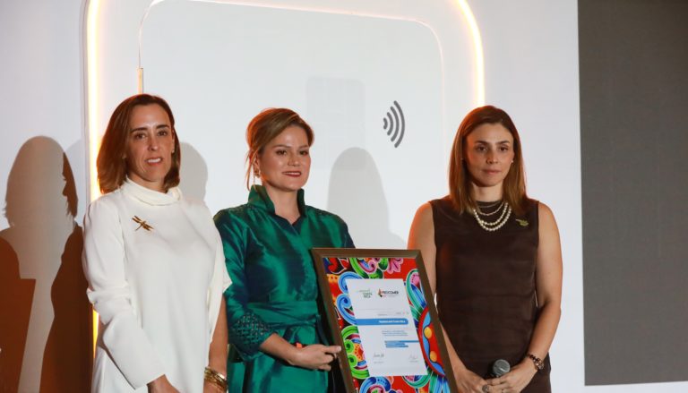 Mastercard recibe licenciamiento de esencial COSTA RICA por su impulso a la digitalización de la economía en el país