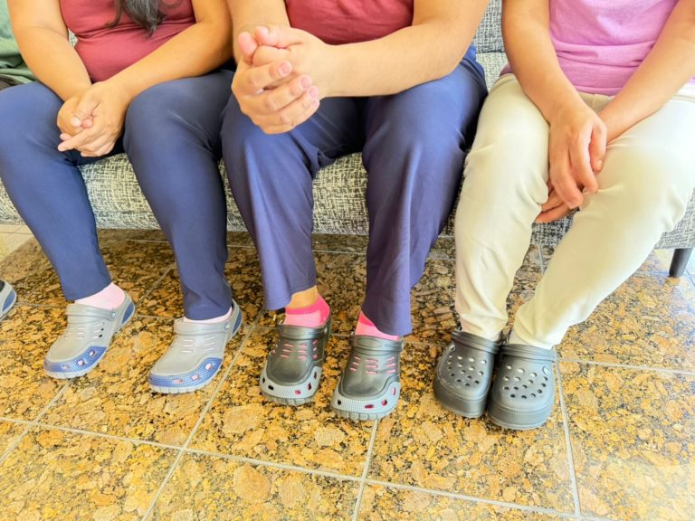 Migrantes deportados por Estados Unidos señalan tratos crueles antes de ser traídos a Costa Rica