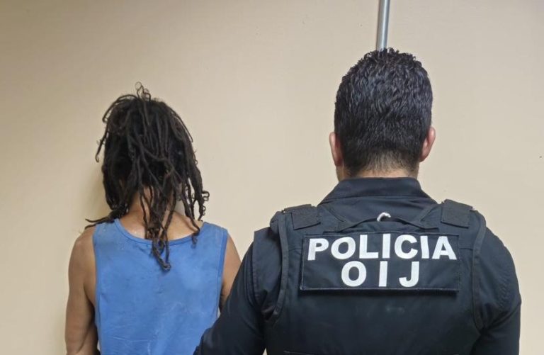 Detienen a presunto asesino serial de mujeres en estado de indigencia en Limón