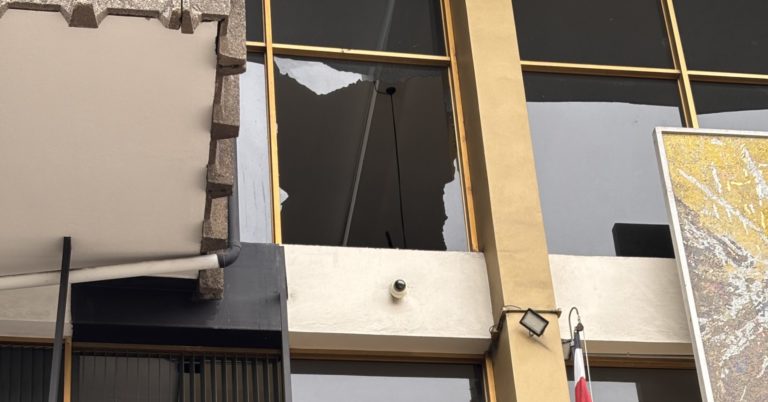 Ataque con arma de fuego contra la Biblioteca Nacional provoca daños en inmueble patrimonial