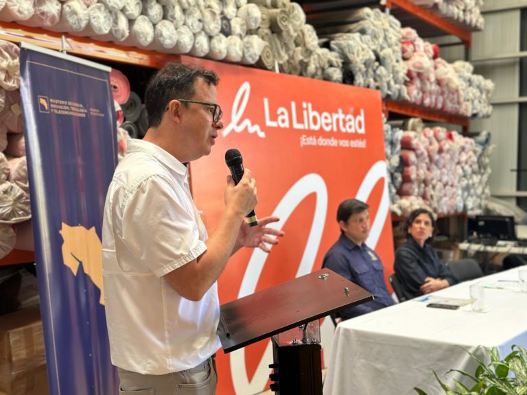 Fundación La Libertad inaugura laboratorio de innovación comunitaria en Desamparados