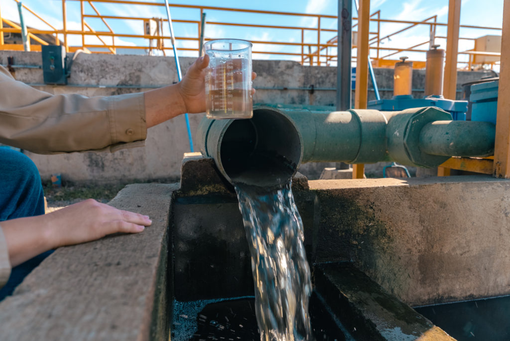 Aeropuerto Juan Santamaría reutiliza agua equivalente al consumo diario de 450 personas
