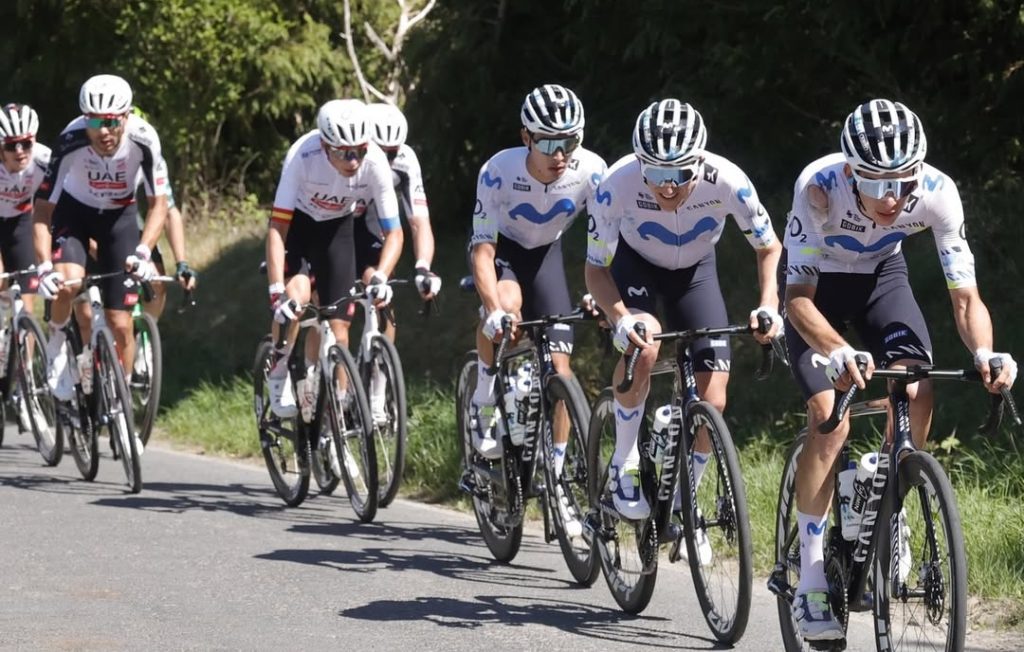 Ciclista tico Sebastián Castro fue determinante en victoria de Nairo Quintana en la Vuelta a Asturias 2026