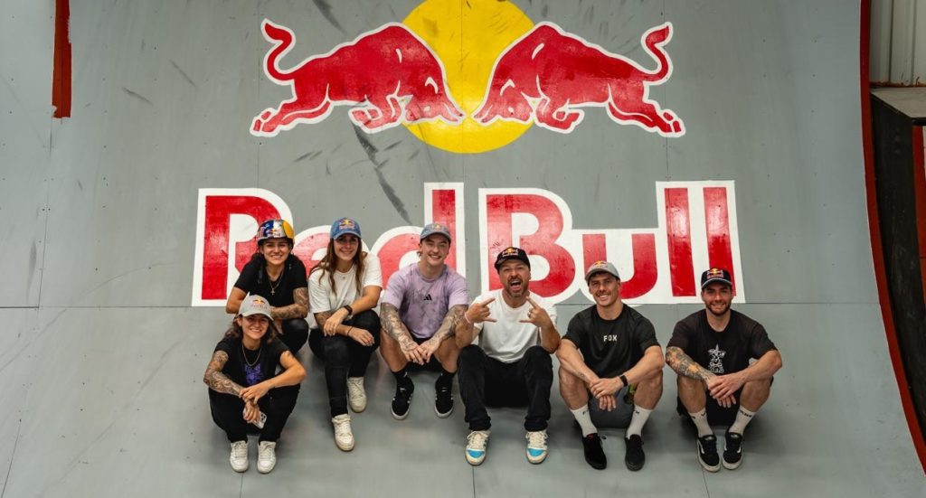 Parque de Kenneth Tencio recibe campamento internacional del equipo Red Bull de BMX freestyle