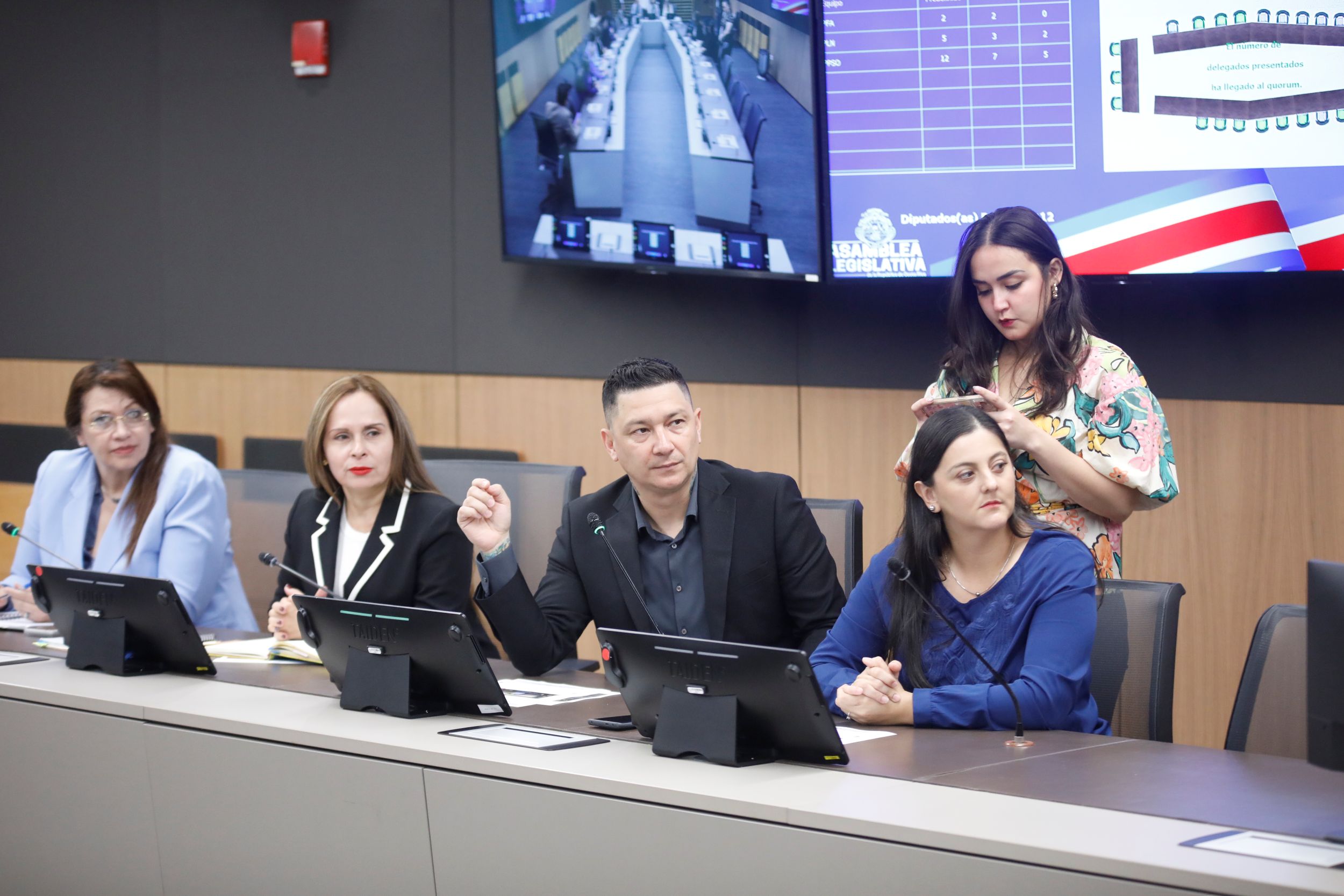 Imagen principal del artículo: ¿Qué hizo el congreso esta semana? Del 6 al 9 de abril de 2026