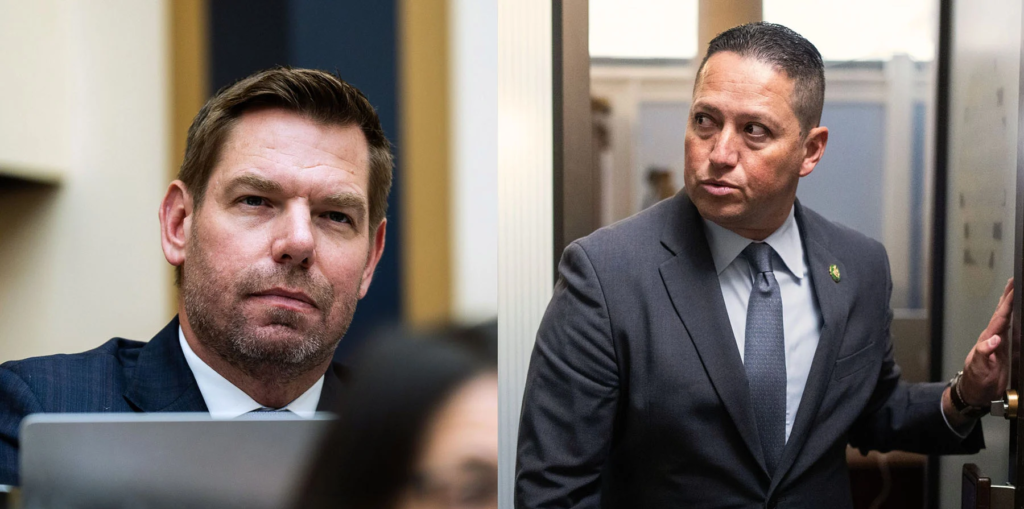 Dos congresistas estadounidenses renuncian por escándalos sexuales