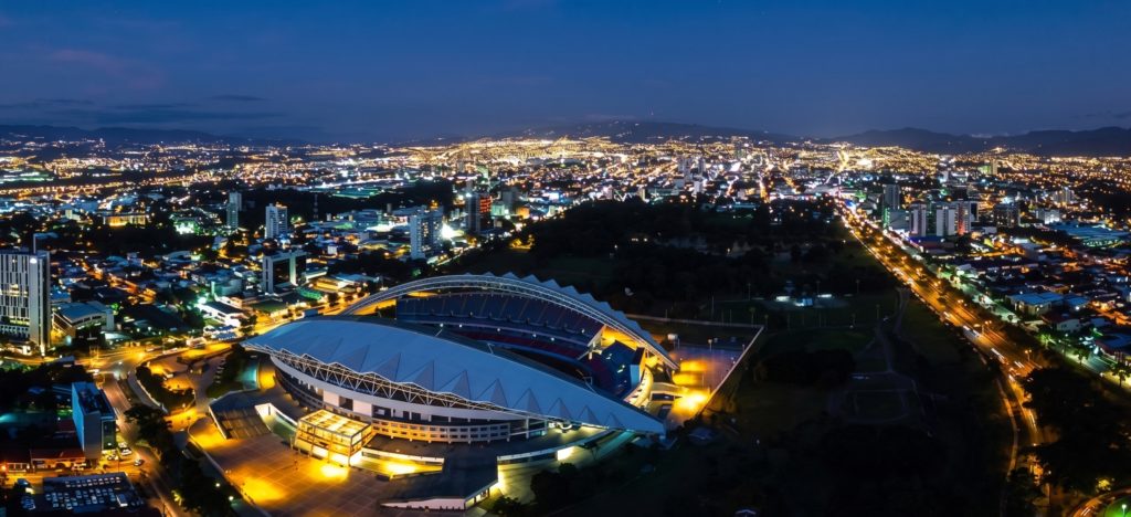 Más de un año tarde: iluminación en La Sabana iniciará en mayo y se extendería hasta 2027