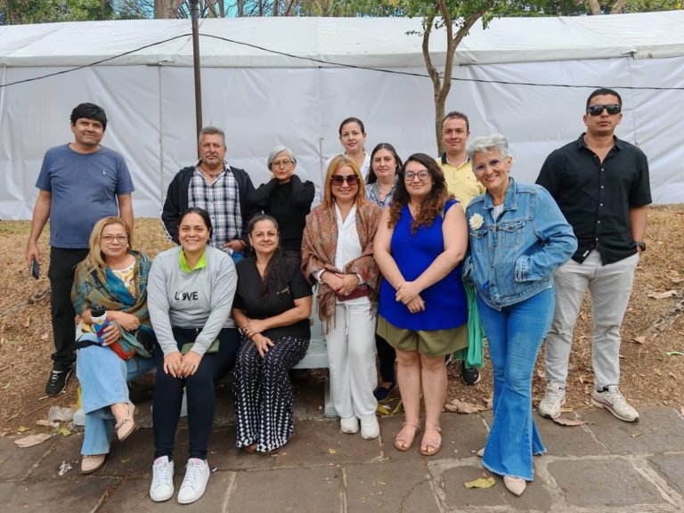 Artesanos de Orotina y Esparza participan en "Transitarte 2026" para impulsar desarrollo local