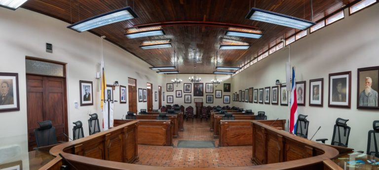 Presidencias de concejos municipales serán electas por primera vez con voto público