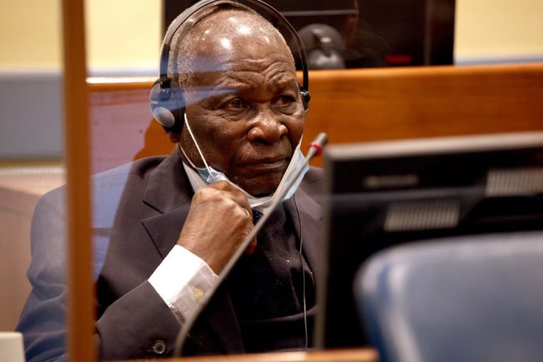 Muere bajo custodia de La Haya el principal acusado del genocidio de Ruanda