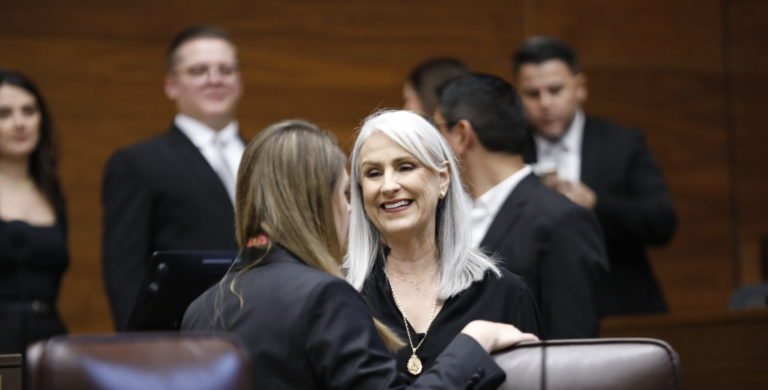 Claudia, el FA y la debacle electoral del PUSC
