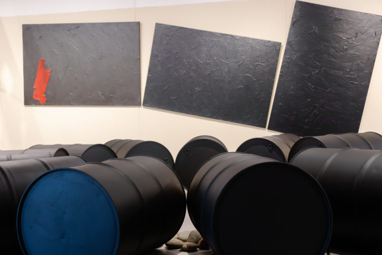 Galería Sophia Wanamaker exhibirá instalación de Rafael Ottón Solís sobre la paz y la convivencia