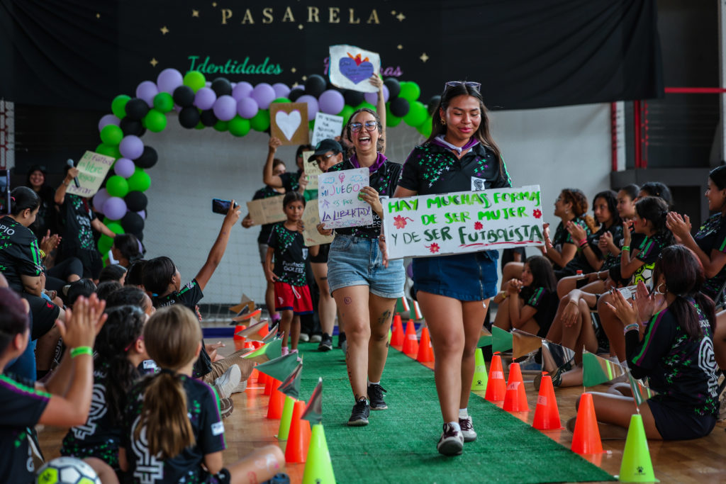 Fundación GOLEES convirtió el Día Internacional del Fútbol Femenino en una fiesta comunitaria