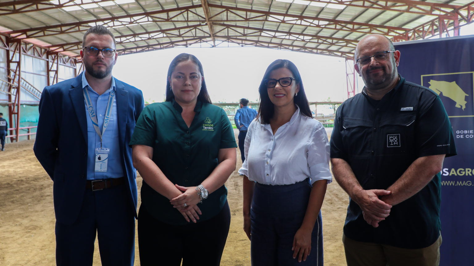 Imagen principal del artículo: Cafetaleros de Los Santos protegerán su cosecha con el primer seguro paramétrico de café colocado en el país