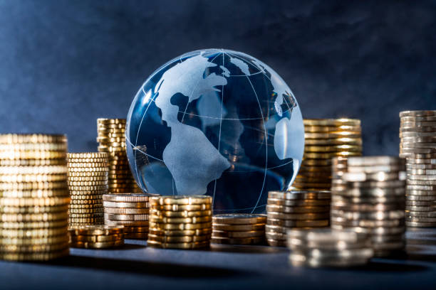 Imagen principal del artículo: Informe prevé crecimiento económico global del 2,9% y alerta de repuntes en la inflación