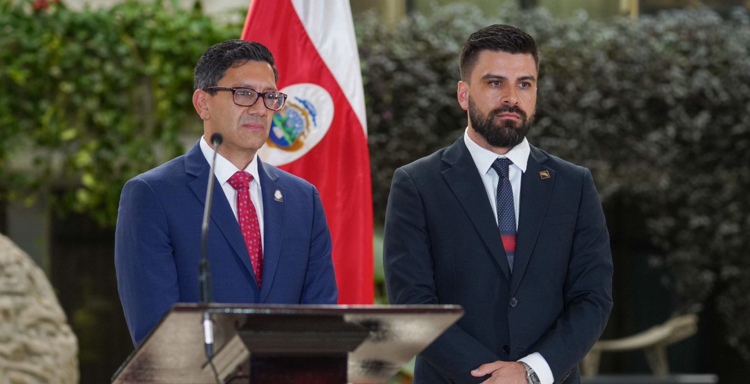 Imagen principal del artículo: Contraloría detecta fallas del Incofer en seguimiento de metas, tarifas e ingresos