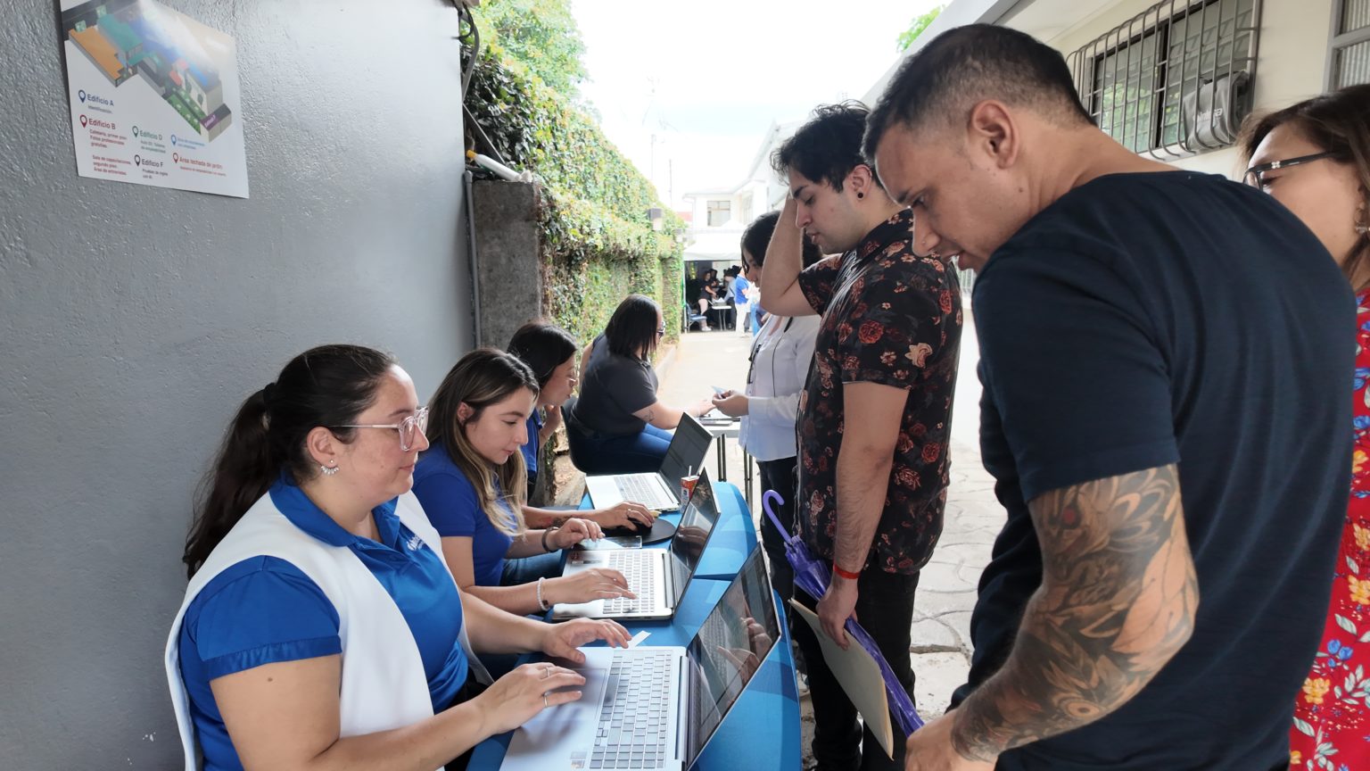 Imagen principal del artículo: OES-UNA: empleo creció en Costa Rica, pero aumento de la fuerza laboral también elevó el desempleo