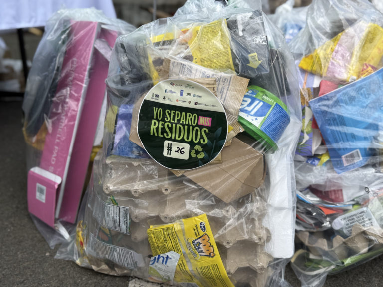 Tres municipalidades impulsan modelo de “dos bolsas” para duplicar reciclaje y valorización de residuos