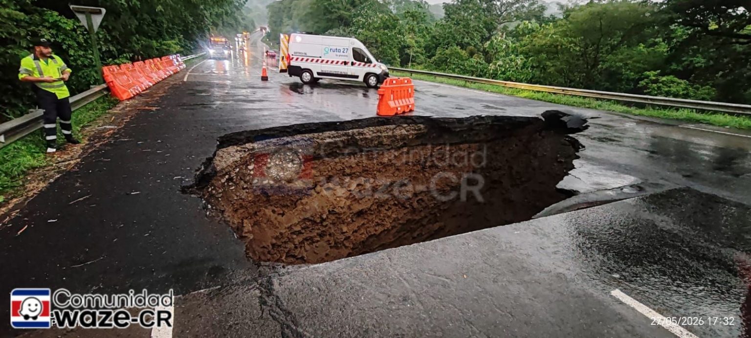 Imagen principal del artículo: MOPT anuncia rutas alternas tras masivo hundimiento en kilómetro 56 de la Ruta Nacional 27