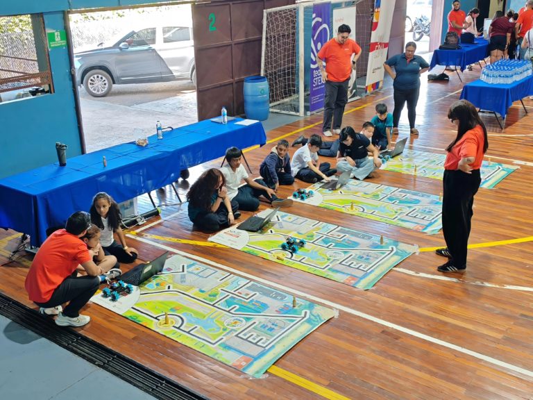 170 estudiantes de la Dirección Regional de Educación de Occidente participaron en el Rally “Aprendamos STEAM”