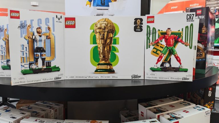 RadioShack apuesta por el entretenimiento y el coleccionismo con la llegada de colección LEGO