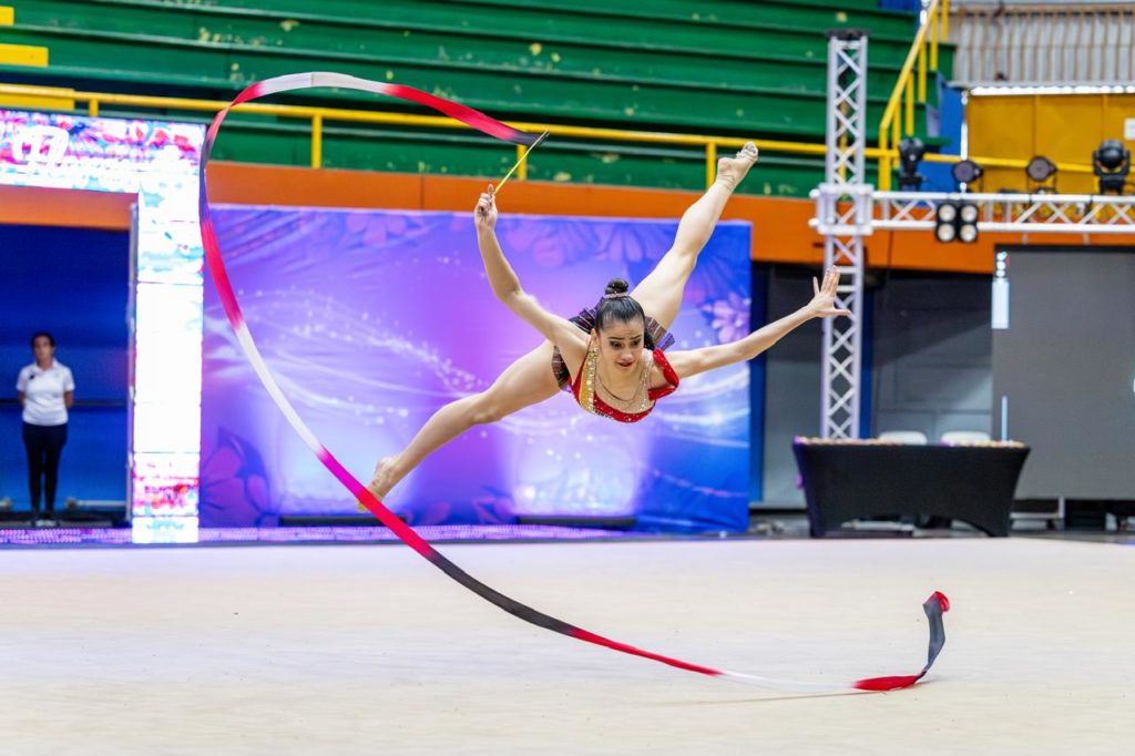 Gloriana Sánchez brilla con cinco medallas en el Torneo Internacional de Las Flores en Heredia