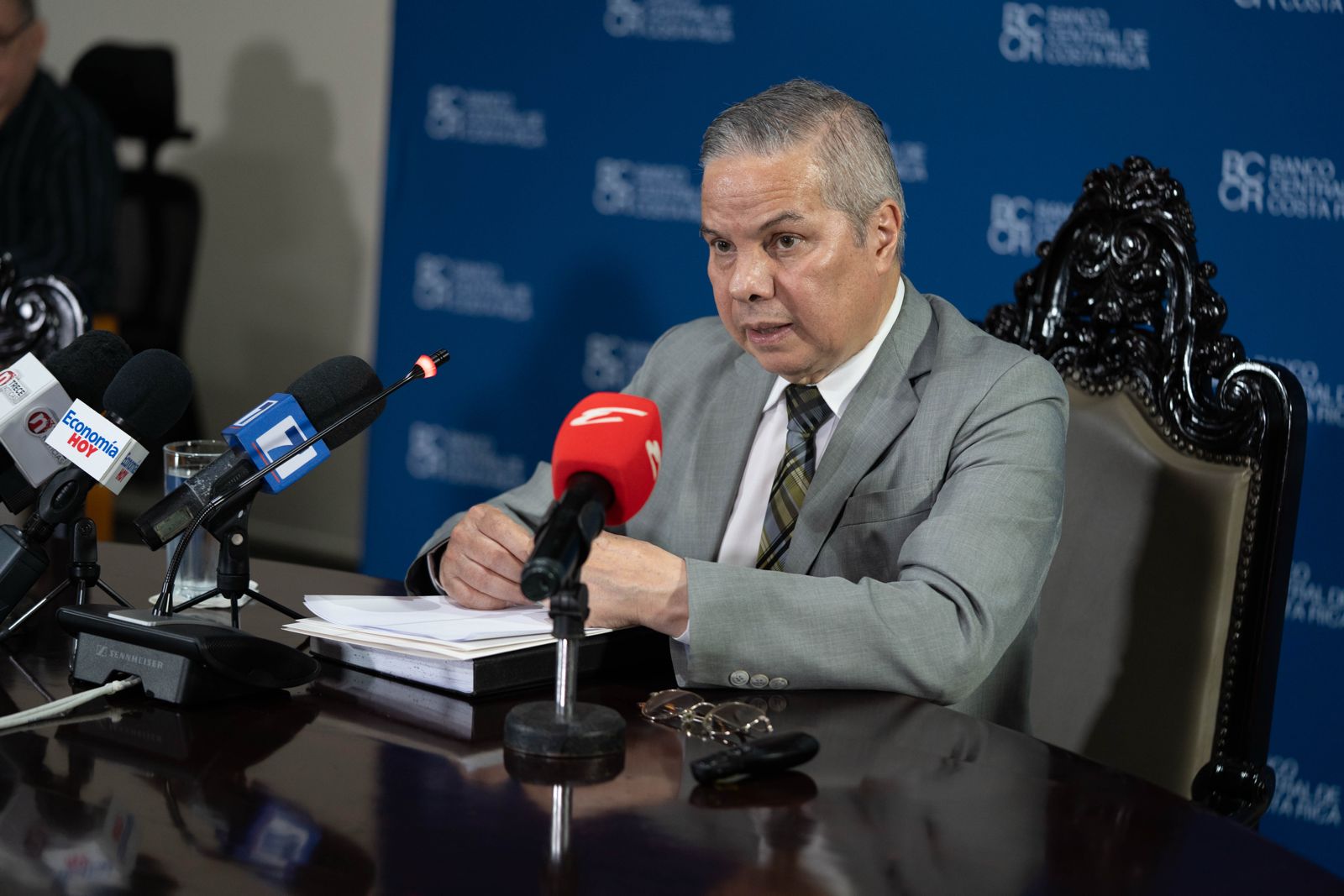 Imagen principal del artículo: Banco Central mantiene tasa de política monetaria en 3,25% y prevé alza de precios en segundo semestre