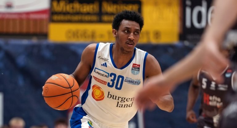 Ian Martínez queda a un triunfo del título en Austria