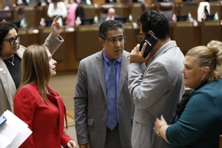 Chavismo continúa bloqueo a elección de magistraturas suplentes de la Sala IV