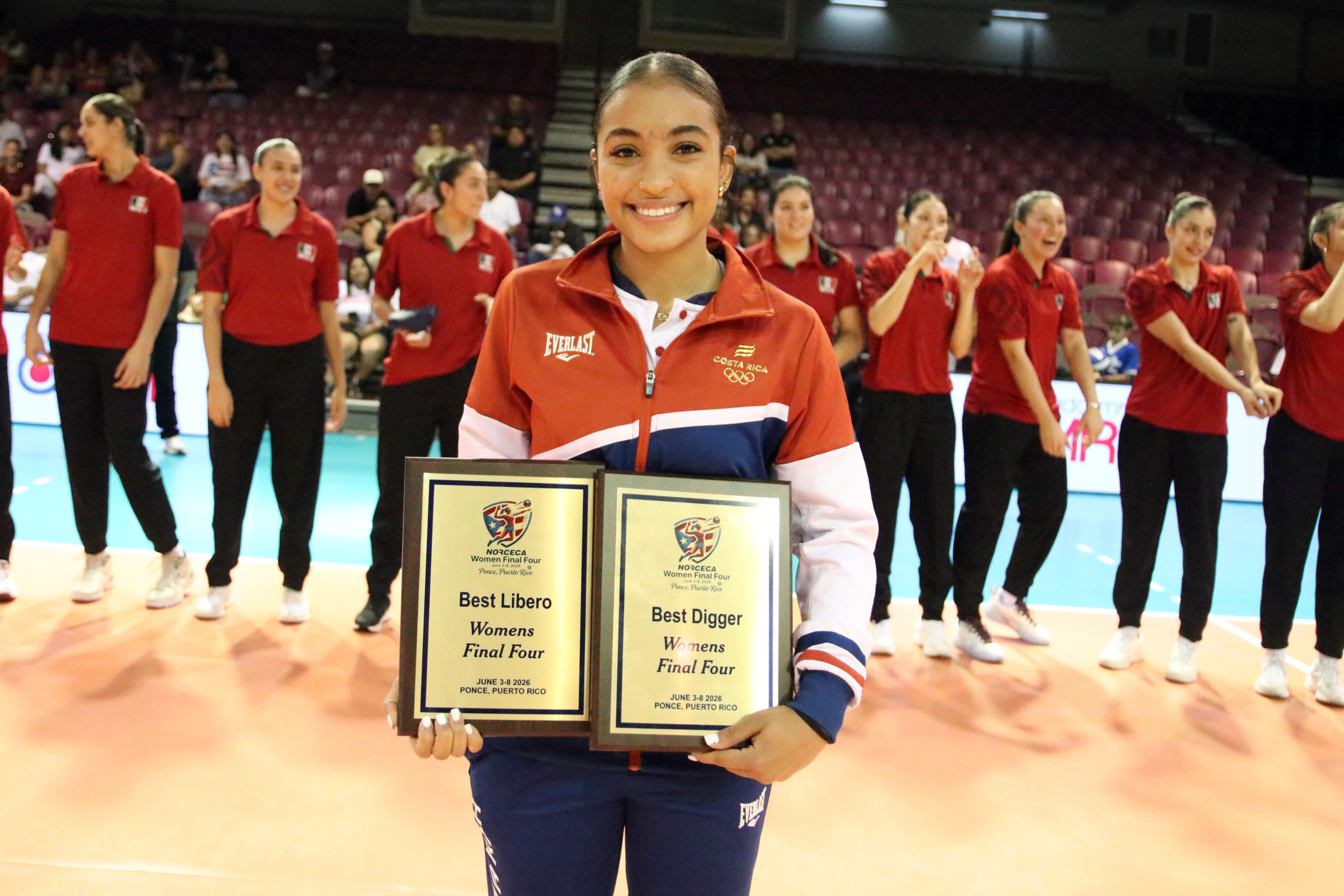 Imagen principal del artículo: Voleibolista tica Rashanny Solano recibe doble reconocimiento en Final Four de NORCECA