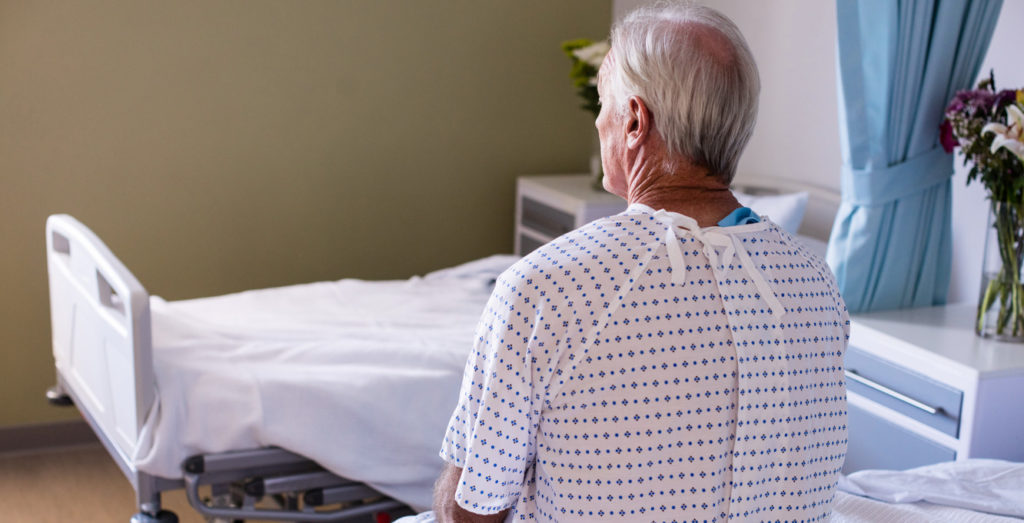 Encuesta del Idespo-UNA revela percepción negativa sobre atención en salud para personas adultas mayores