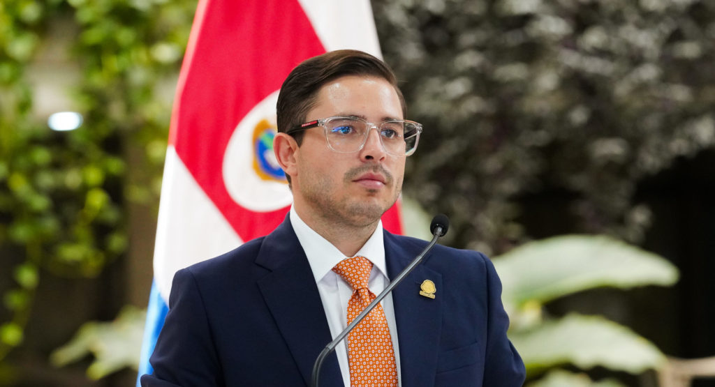 Defensoría califica de arbitrarias y humillantes actuaciones del ministro de Justicia en centro penitenciario de Puntarenas